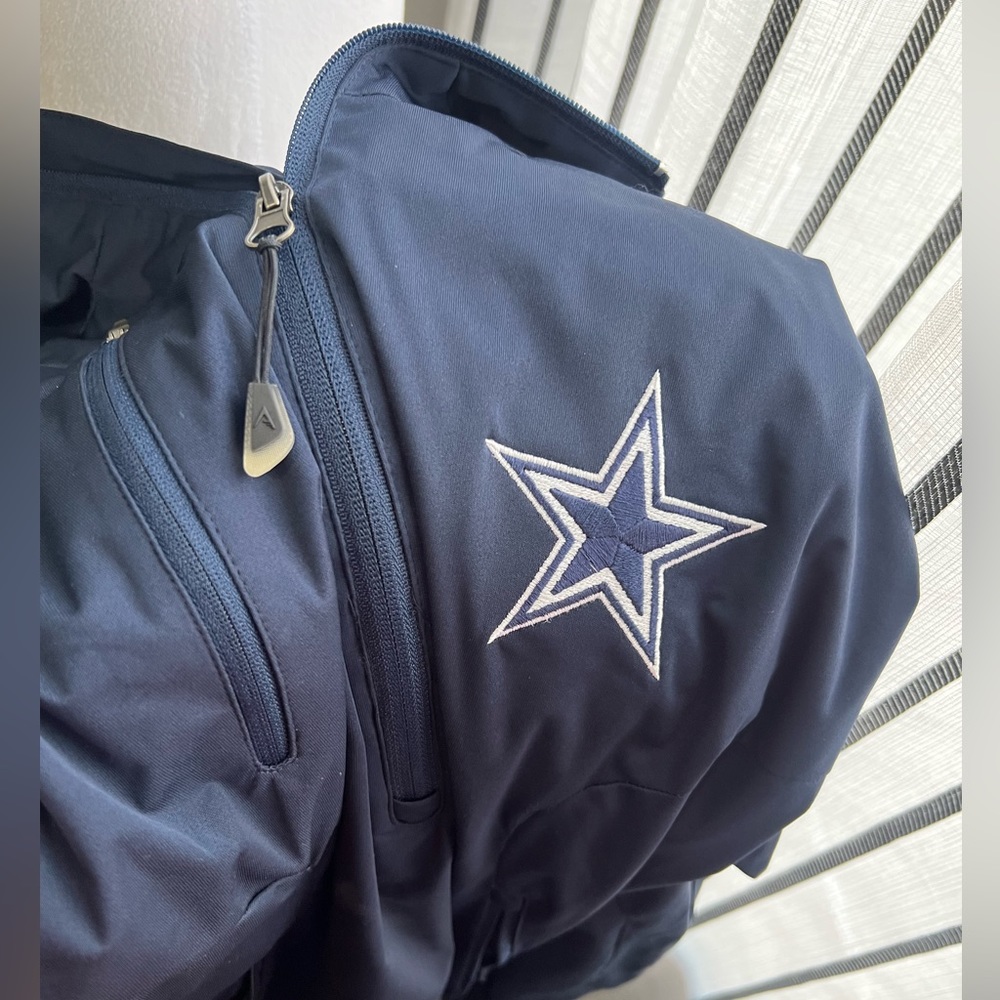 Men's Dallas Cowboys pullover jacket